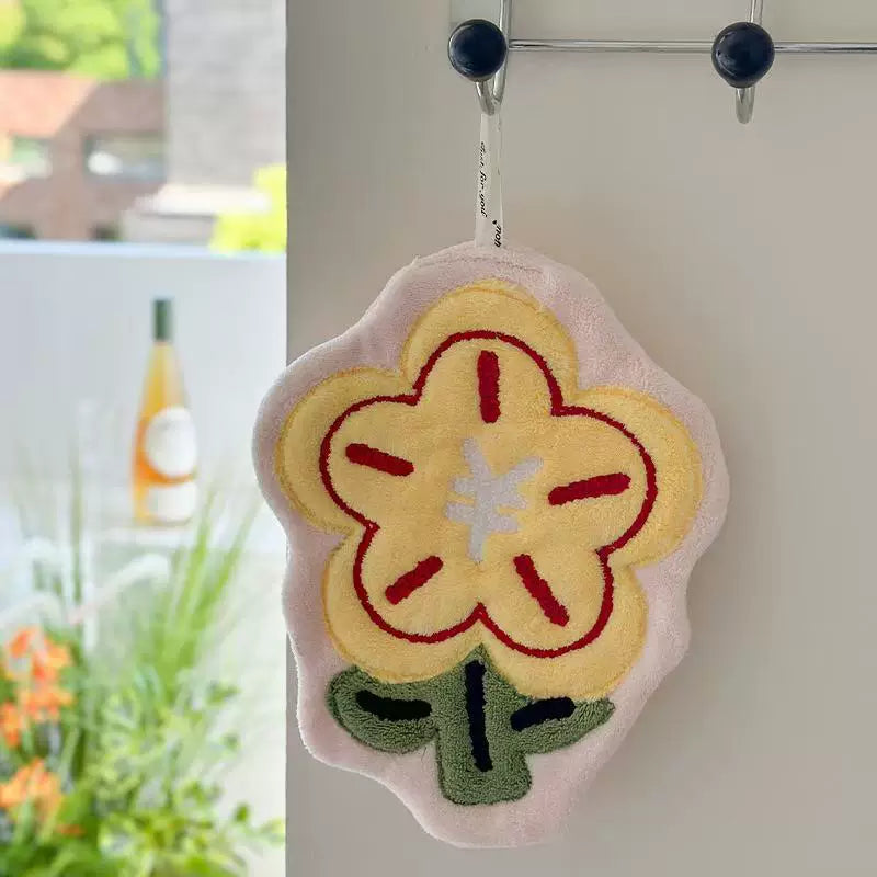 Personalized Embroidered Hanging Towel – Coral Fleece Cartoon Flower, Fast-Drying with Custom Logo, Ideal for Home & Restaurant